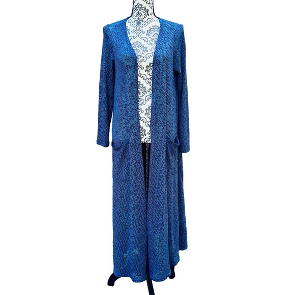 LuLaRoe Sweaters - EUC LulaRoe blue and black Sarah cardigan duster size medium